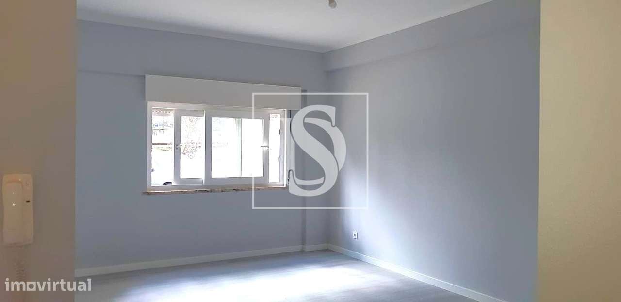 Apartamento T3 em remodelação total nas Urmeiras, Loures - Grande imagem: 3/25