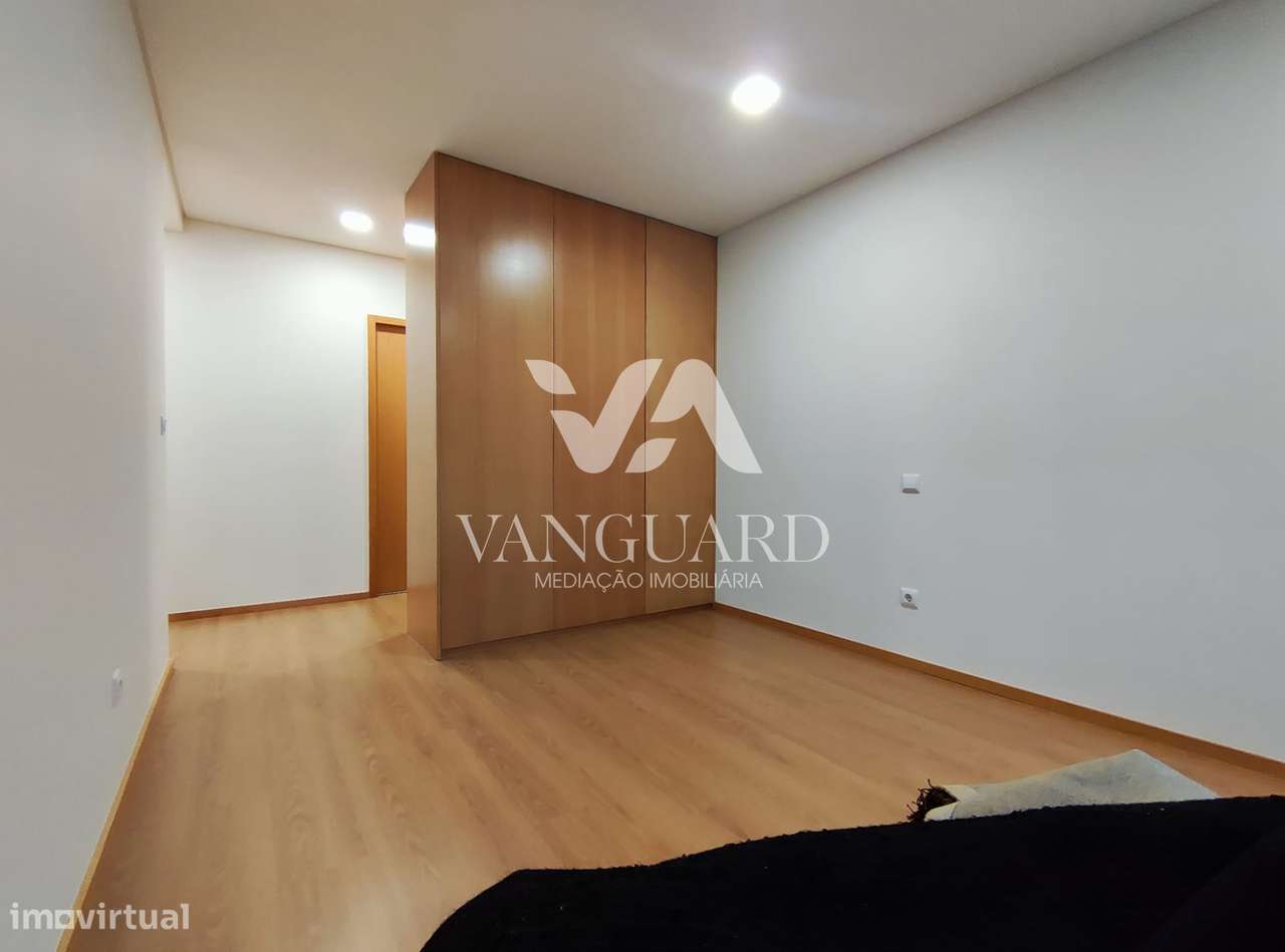 Apartamento T3 Venda em Póvoa de Varzim, Beiriz e Argivai,Póvoa de Var - Grande imagem: 3/19