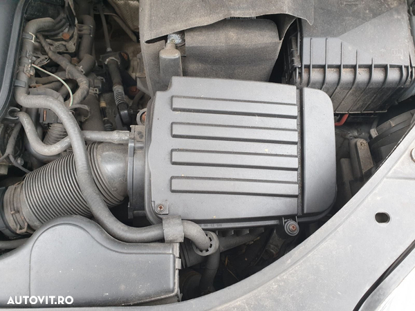 Priza Deflector Difuzor Captare Aer de pe Trager Tragher Volkswagen Passat B7 1.4 TSI 2010 - 2015 [C3152] - 1