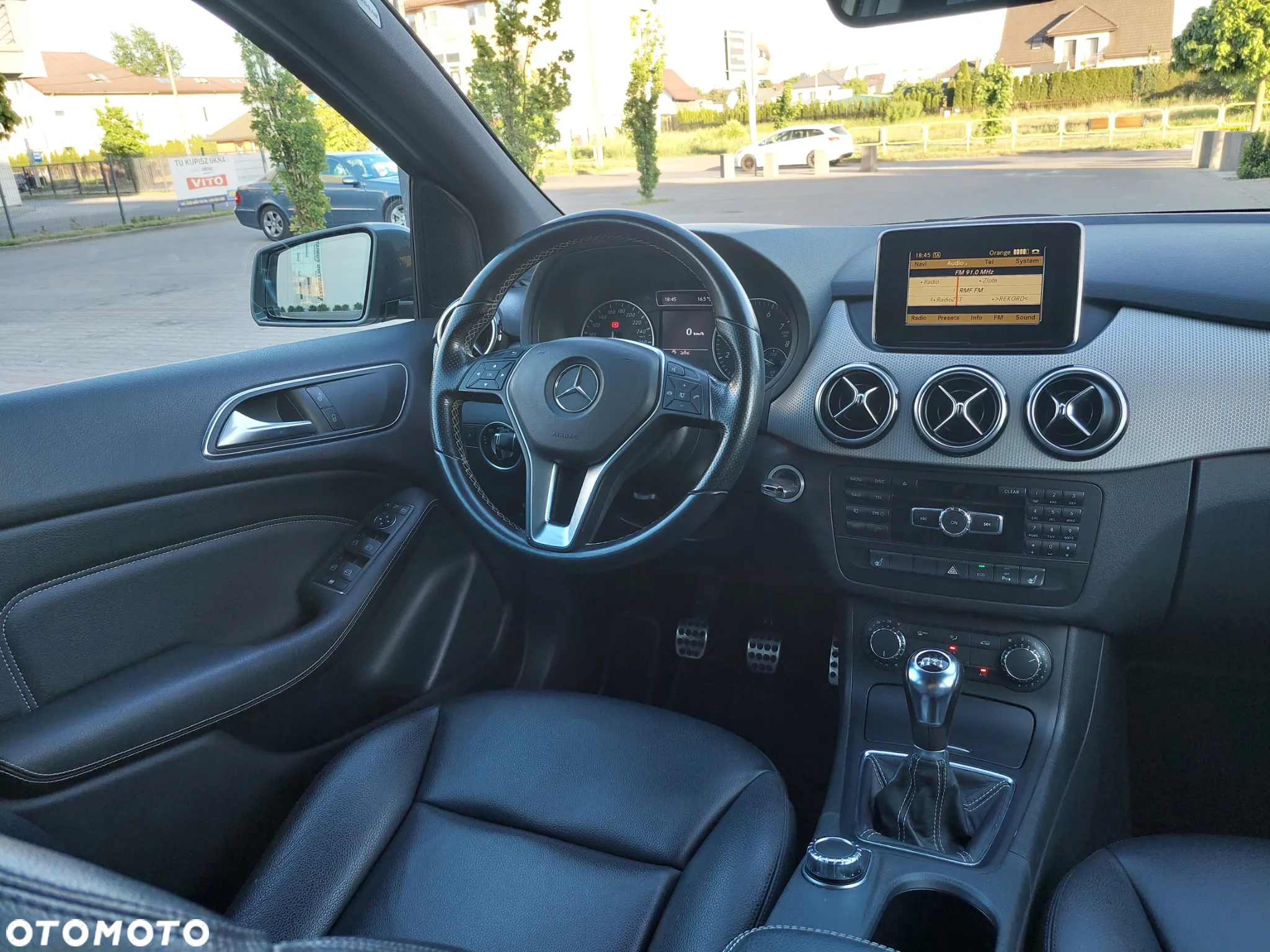 Mercedes-Benz Klasa B 180 BlueEFFICIENCY Edition - 11