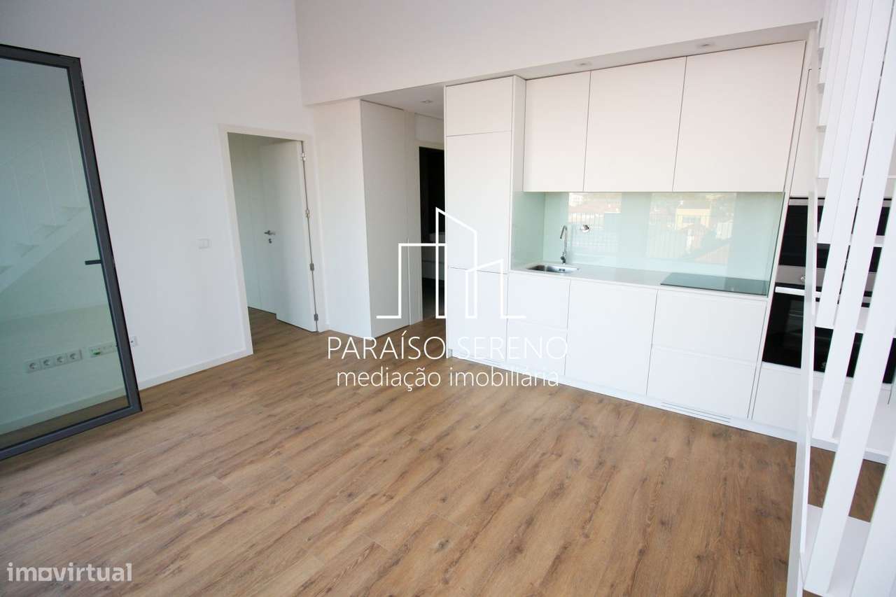 Apartamento T2 Duplex em Paranhos - Grande imagem: 2/12