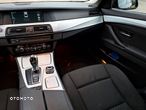 BMW Seria 5 525d Touring - 27