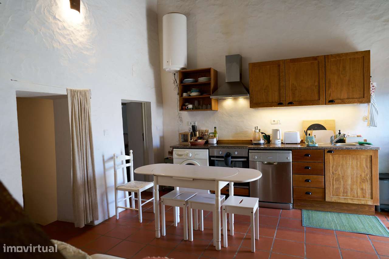 Casinha Rústica na Aldeia da Jurumenha/ Évora / Rio Guadiana - Grande imagem: 2/22