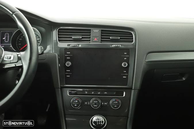 VW Golf Variant 1.0 TSI Confortline - 9