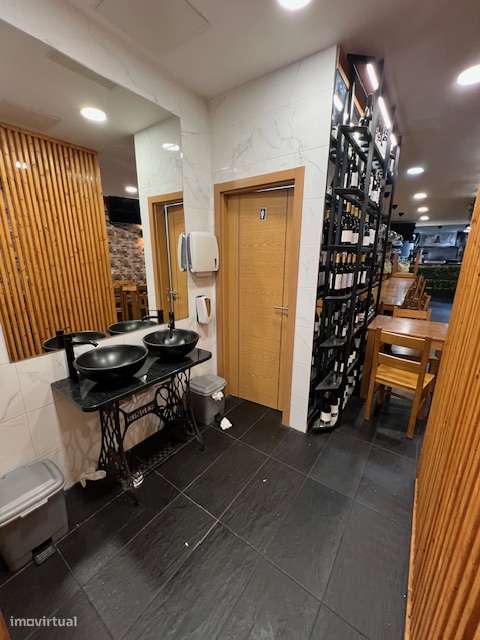 Loja - Restaurante totalmente Remodelado e Equipado-3