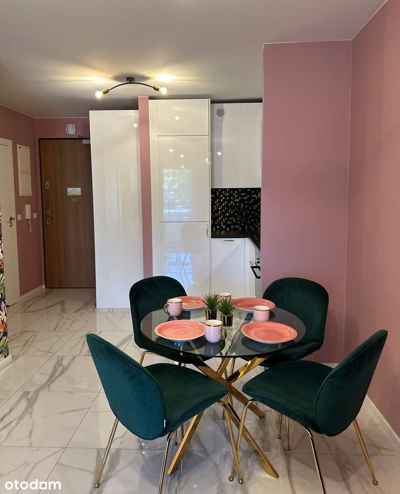 SUN TOWERS Komfortowy apartament-0