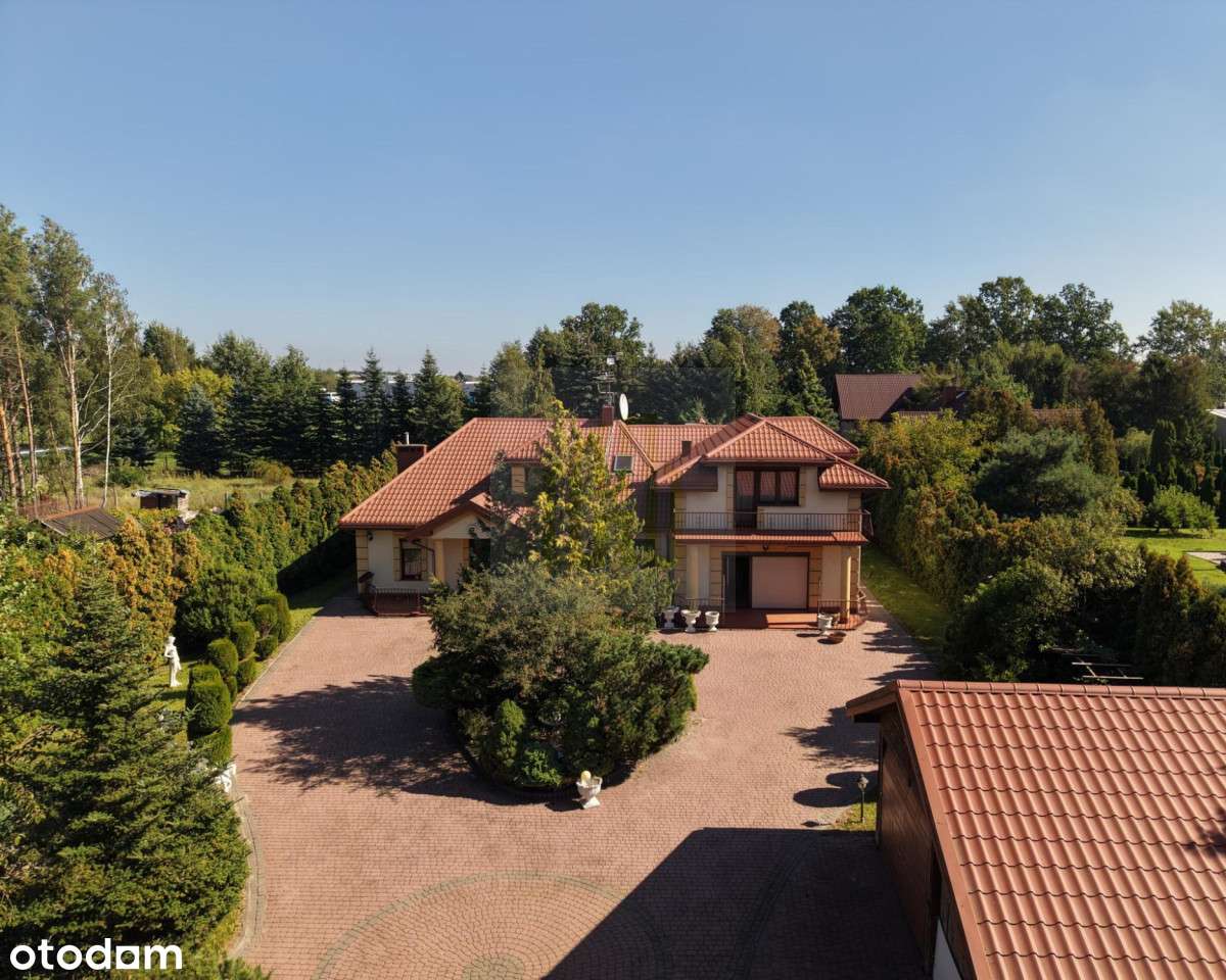 Dom na sprzedaż, 6 pokoi, 250 m², Urzut