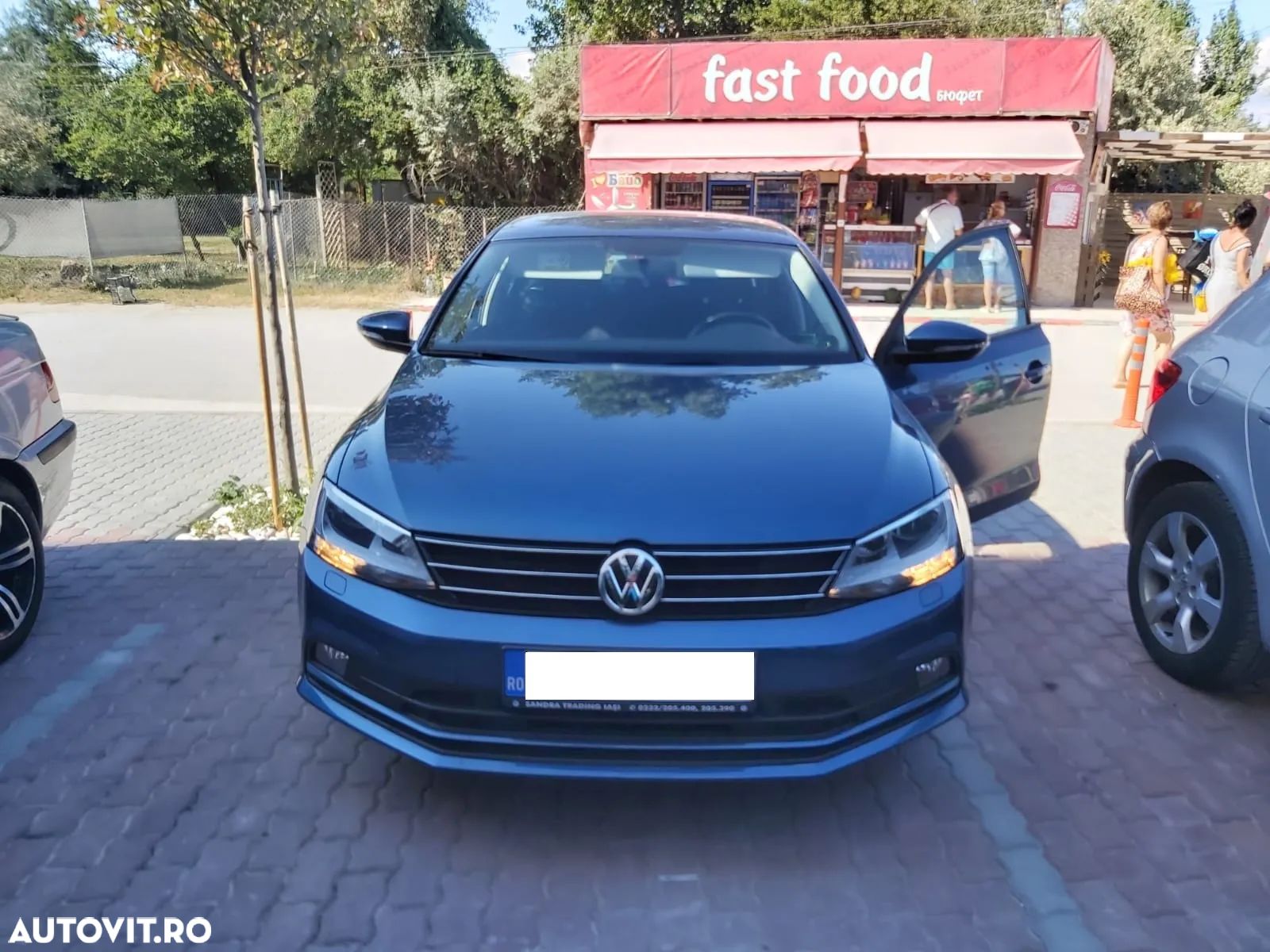 Volkswagen Jetta 1.2 TSI Trendline - 1