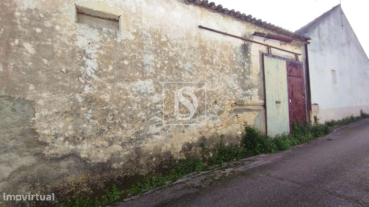 Moradia para Recuperar - Outeiro Grande, Torres Novas - Grande imagem: 4/15