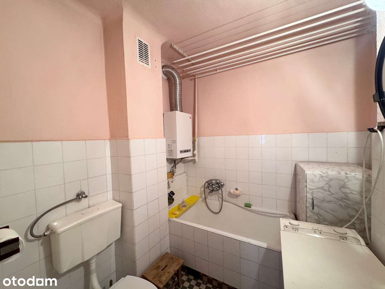 Stwórz własne 2-pokojowe mieszkanie w sercu miasta!-12