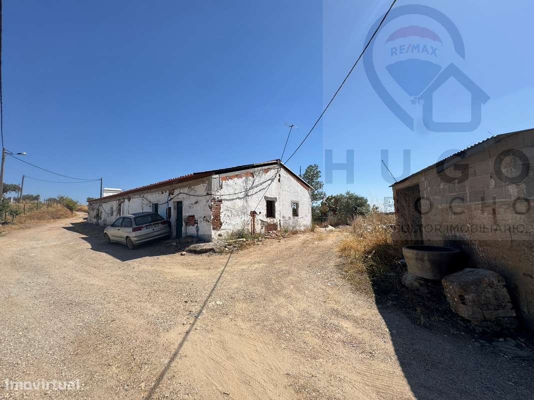 Quinta com 3000m² em Nossa Senhora de Machede-26