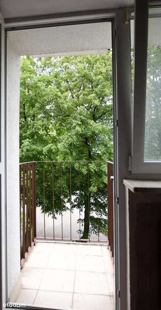 3 pokoje, Broniewskiego 91-9