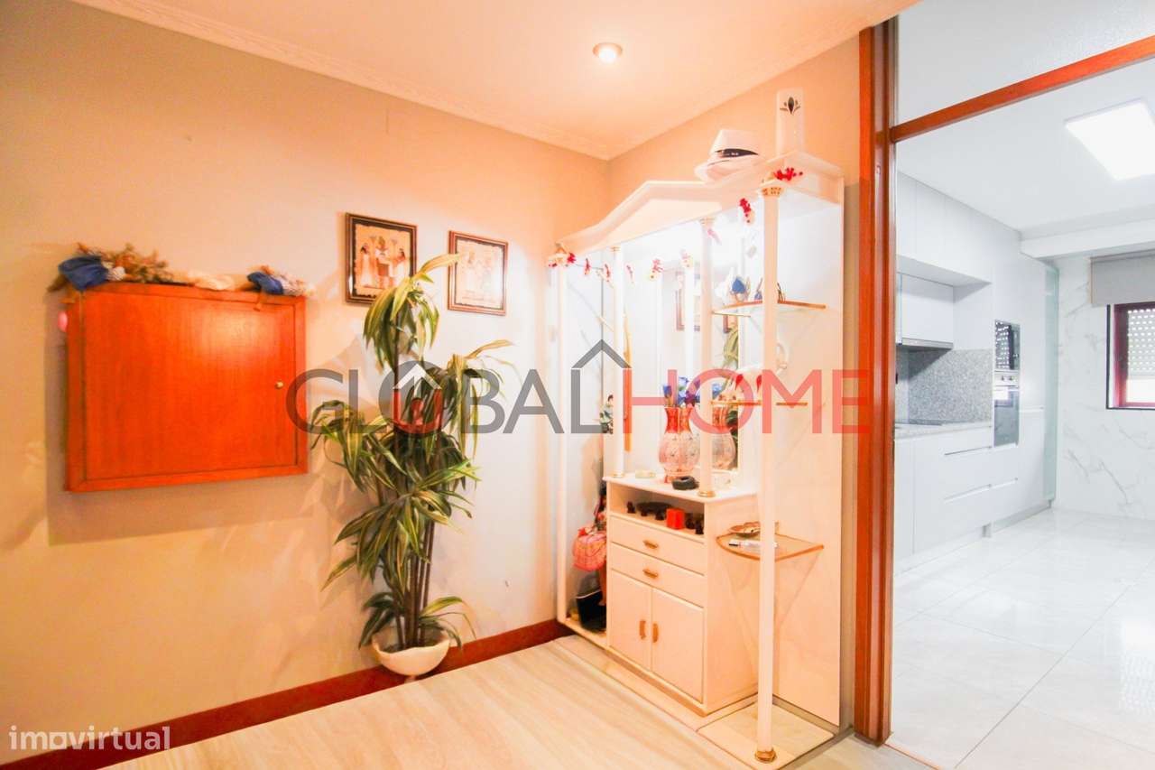 Apartamento T3 Renovado em Rio Tinto-21