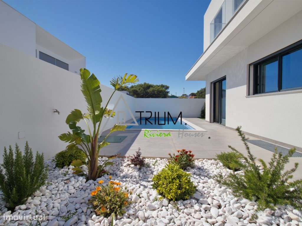 Moradia T4+1 Isolada com piscina e jardim nova-7