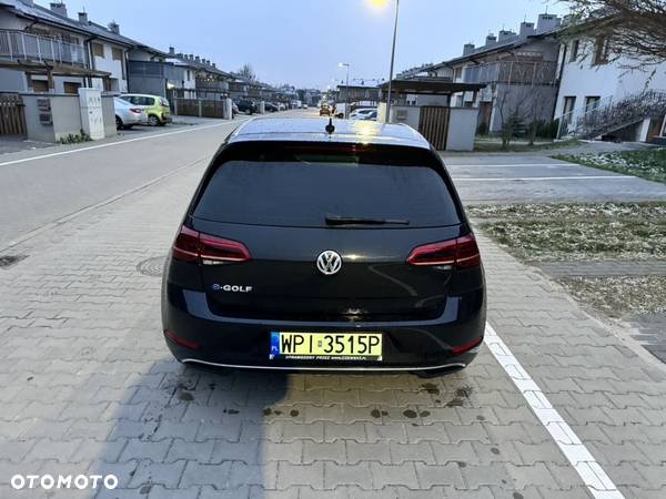 Volkswagen Golf e-Golf - 6