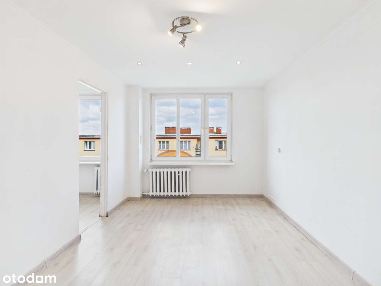 4-pokojowe mieszkanie, centrum miasta - 61,4 m²-9