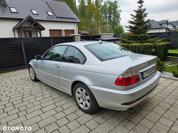 BMW Seria 3 320td - 2