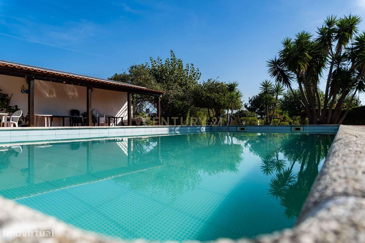 Oportunidade de investimento: edifício habitacional + piscina + terren-5