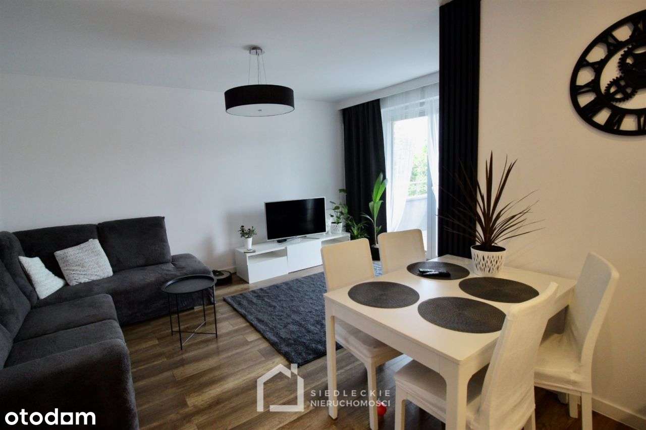 Mieszkanie 4 pokojowe z wyposażeniem!-1