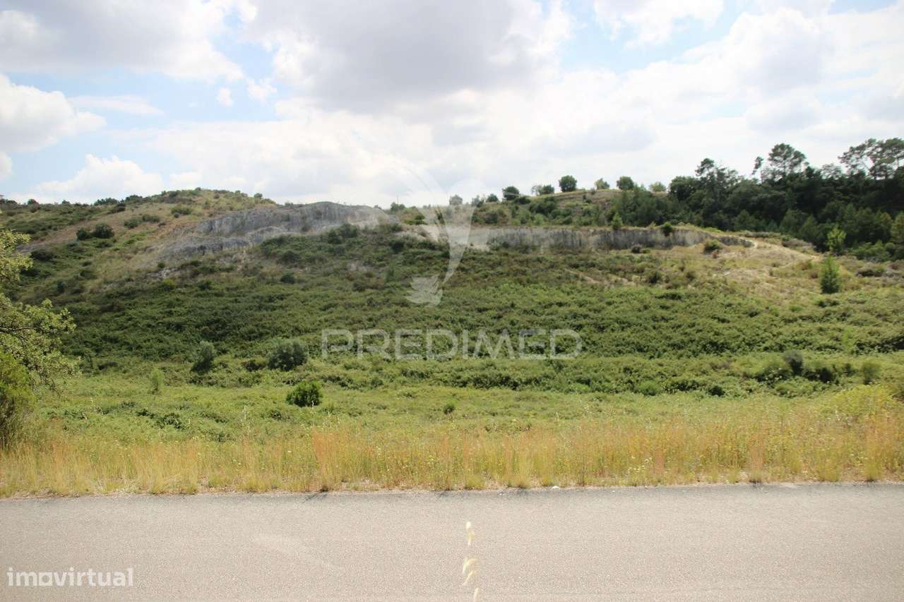 Terreno rustico  com 8.5 HA - Grande imagem: 3/17