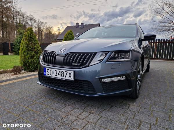 Skoda Octavia 2.0 TDI RS DSG - 2