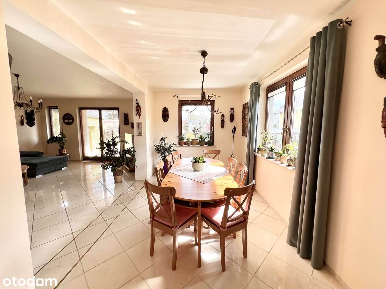 Idealny dom do zamieszkania i biznesu – Gniezno-12