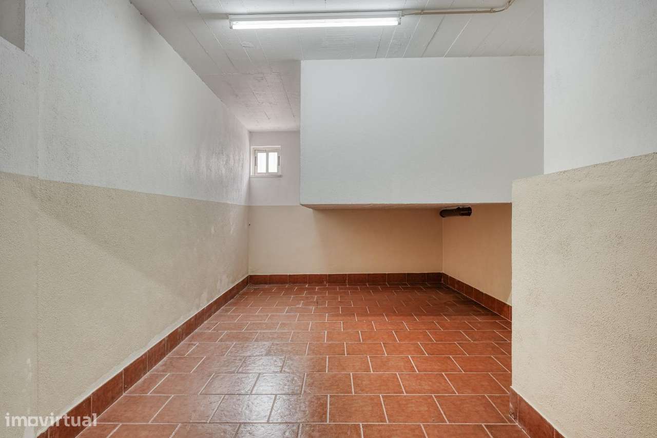 Apartamento T2 com Terraço Incrível || Costa da Caparica-22