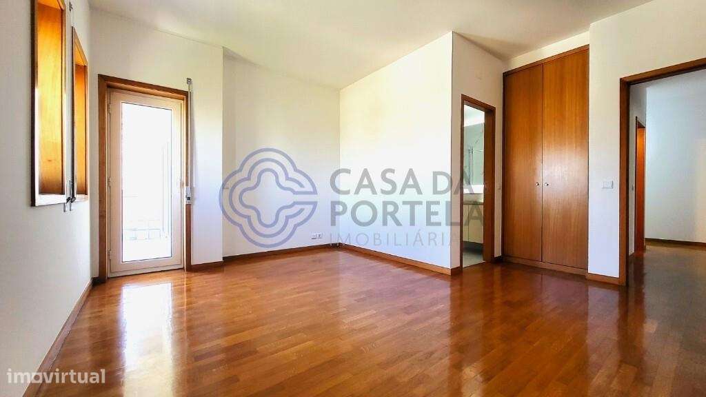 Apartamento T3 junto à praia, em Póvoa de Varzim, para venda.-12