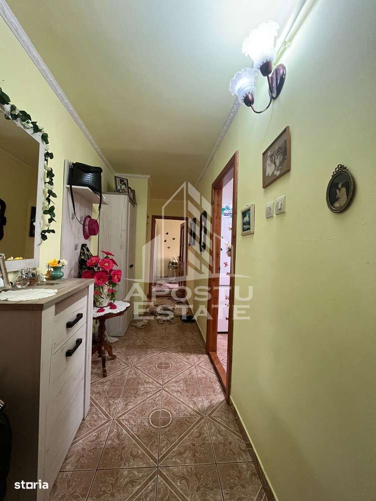 Apartament cu 2 camere, decomandat ,cu centrala proprie - Imagine principală: 5/6