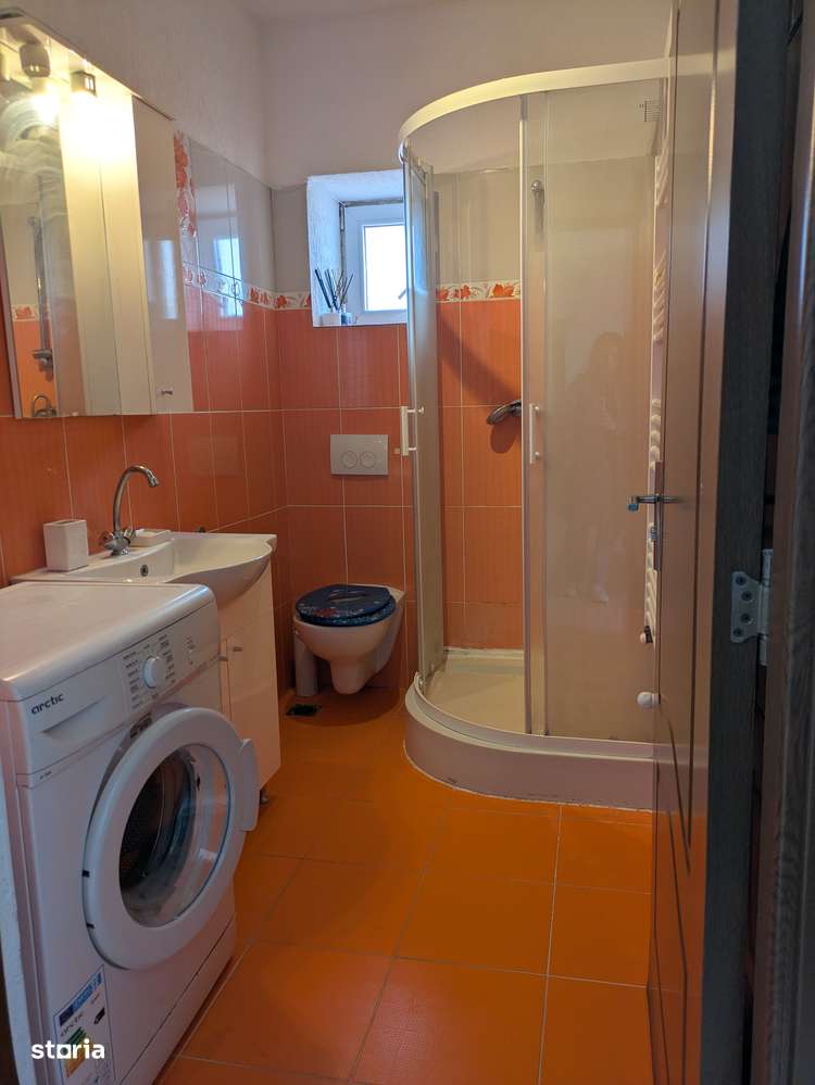 Vand apartament cu 2 dormitoare decomandate, centru!-9