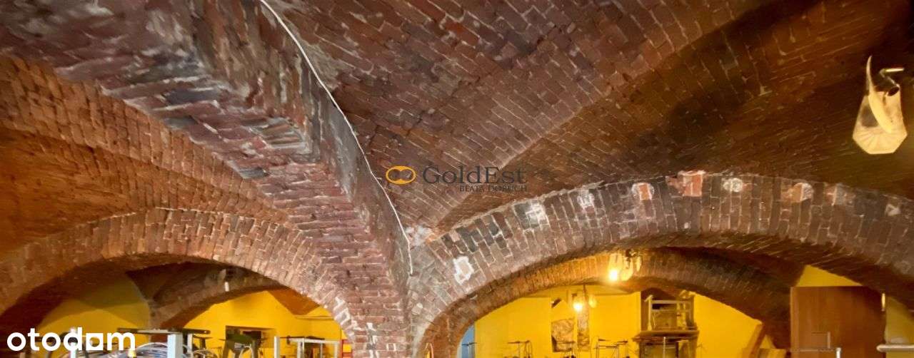 Nieruchomość do remontu w centrum, na parterze!-3