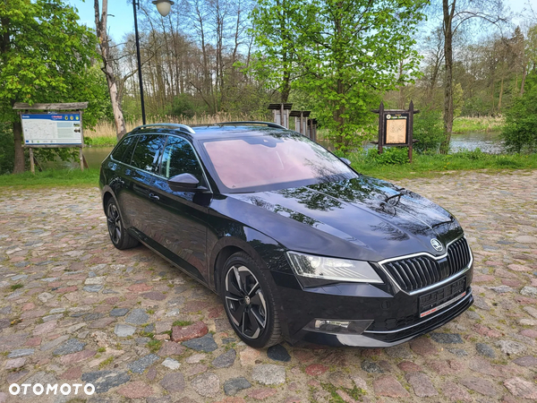 Skoda Superb 2.0 TDI DSG Premium Edition - 5