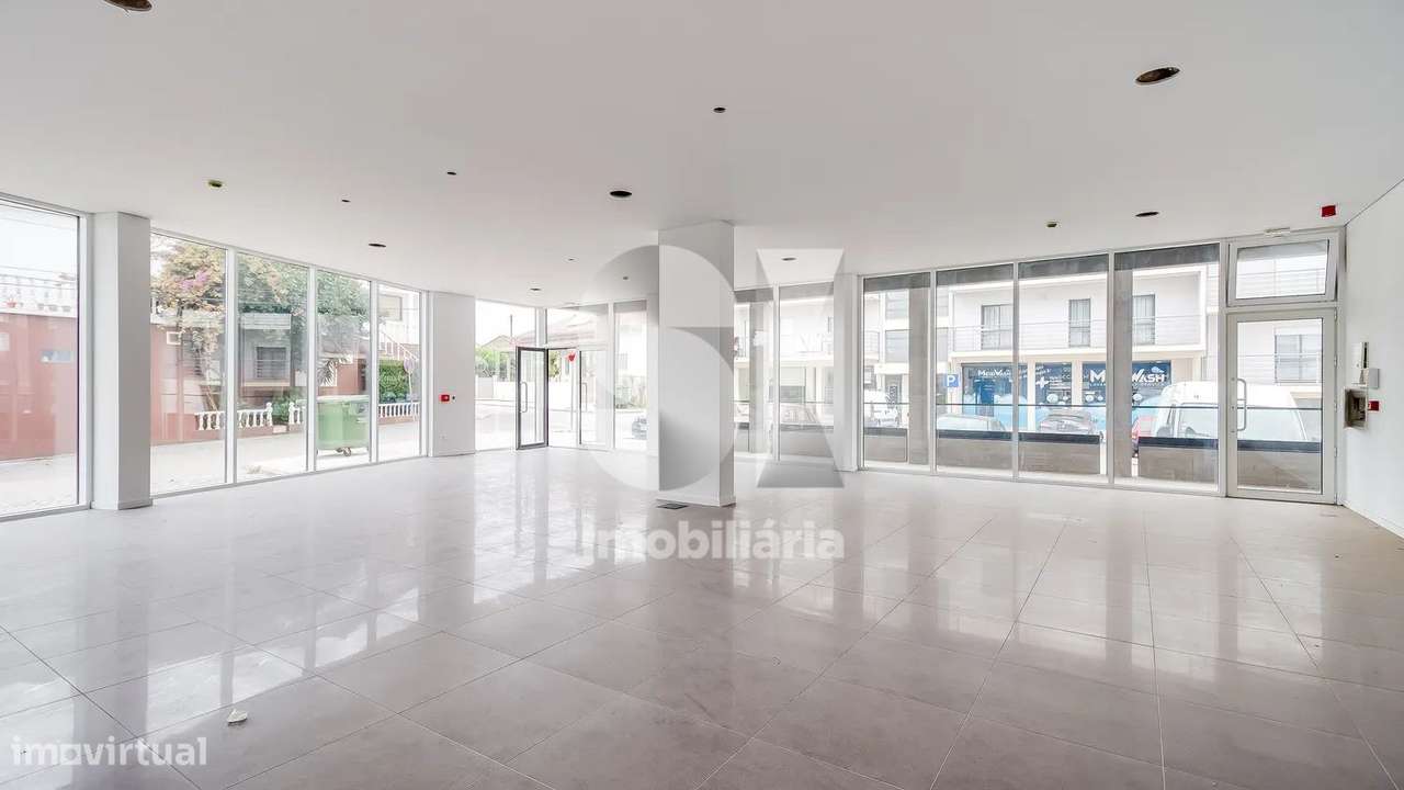 Loja de Rua em Zona Pedonal – Meirinhas | Pombal - Grande imagem: 5/21