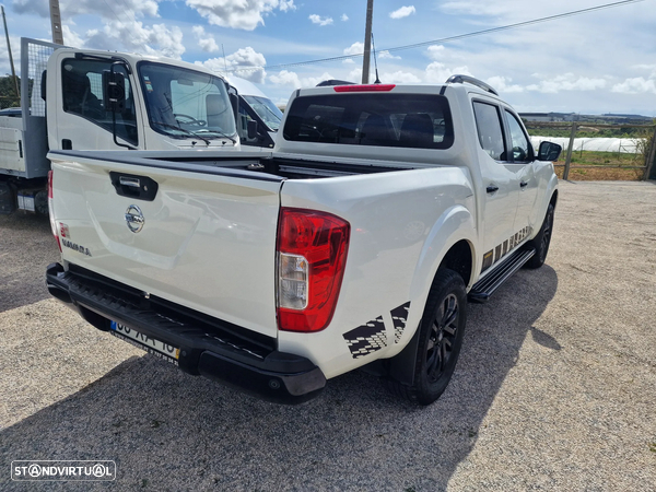 Nissan Navara 2.3 dCi CD 4WD N-Guard - 9