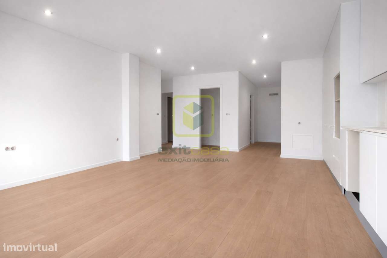 Apartamento T2 com Terraço em Aveiro - Grande imagem: 3/18