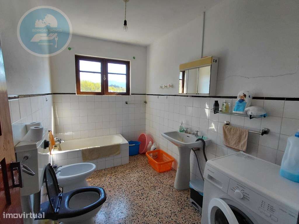 Casa Geminada T3 com Terreno Outerinho, Cabeceiras de Basto-29
