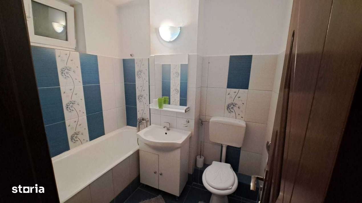 Apartament cu 3 camere 67 mp, etaj intermediar,  situat in zona Vlahut - Imagine principală: 5/7