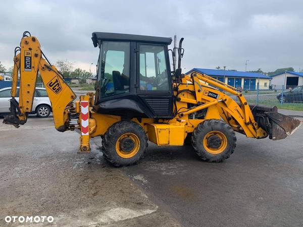 JCB 2CX - 6