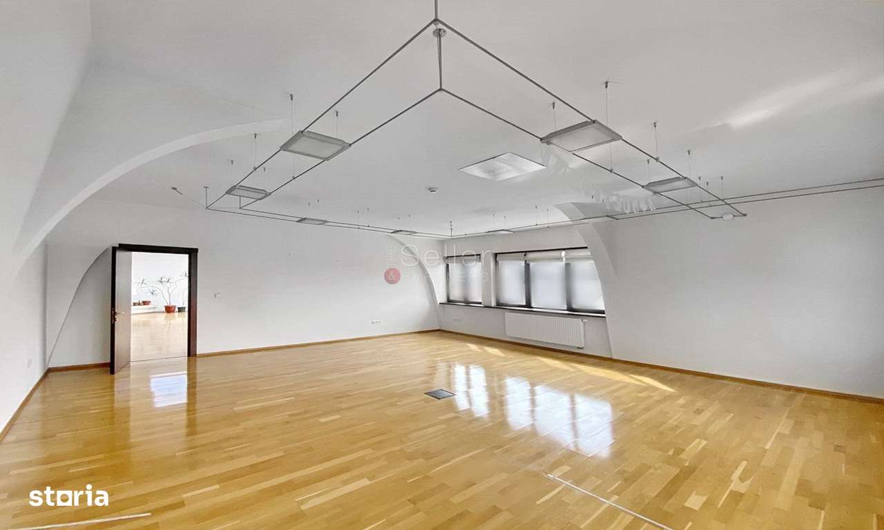 Central - Suprafata Generoasa - Imagine principală: 3/20