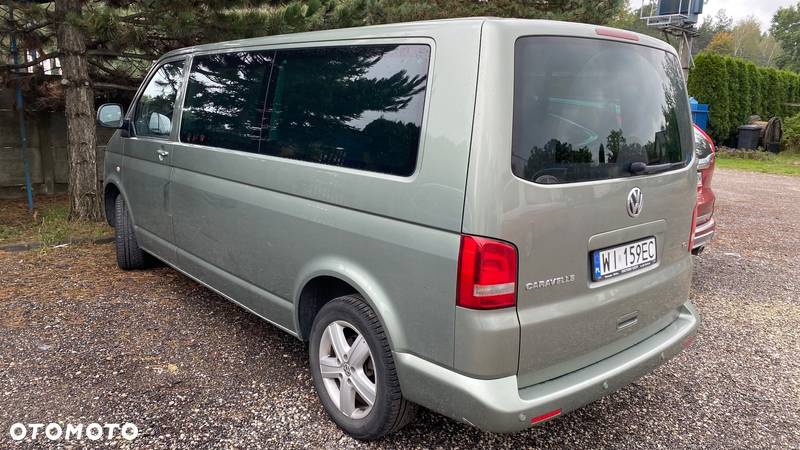 Volkswagen Caravelle - 2