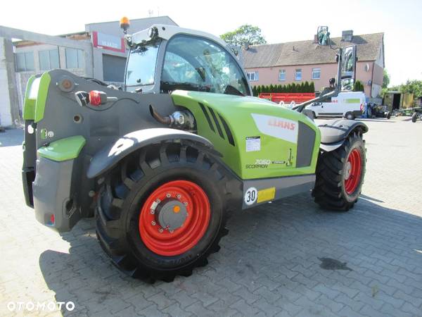 Claas SCORPION 7050 - 8