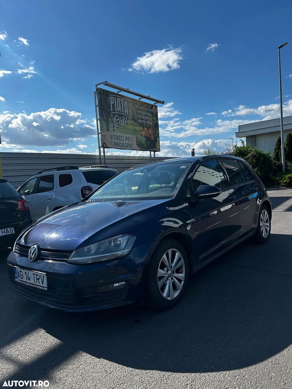 Volkswagen Golf 1.6 TDI DPF Trendline - 1