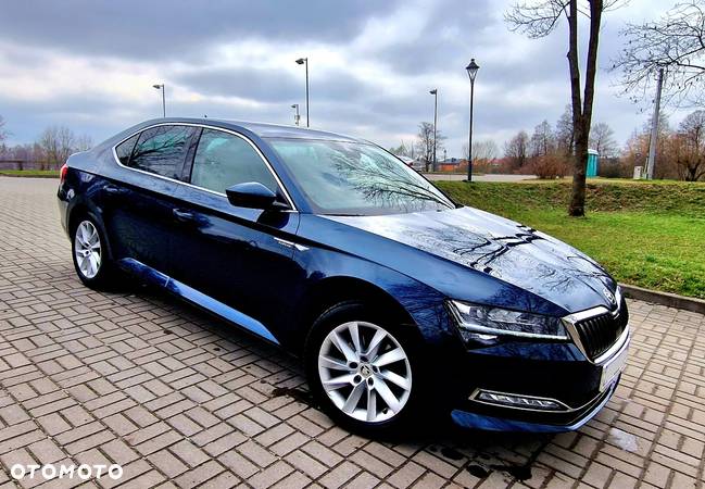 Skoda Superb 2.0 TDI Ambition DSG - 15