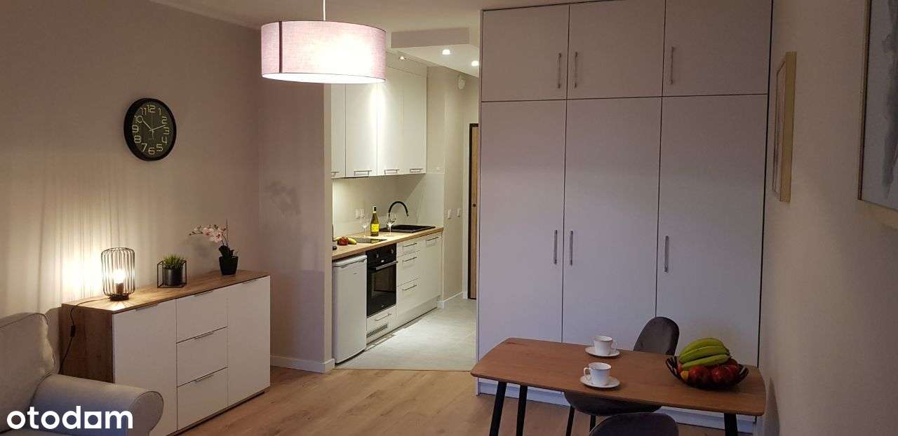 Kawalerka. Wola b. Rondo Daszyńskiego. Faktura - Pełny obrazek: 2/16