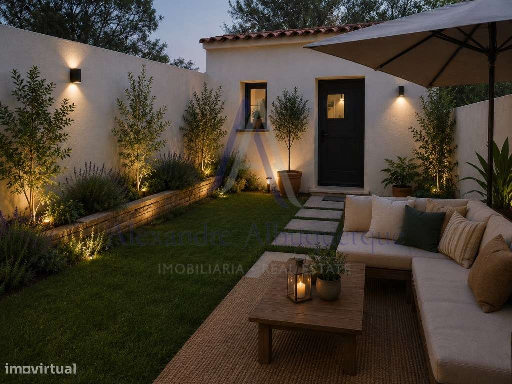 Moradia para reabilitar em Sesimbra ( Santiago ), com vista mar.-19