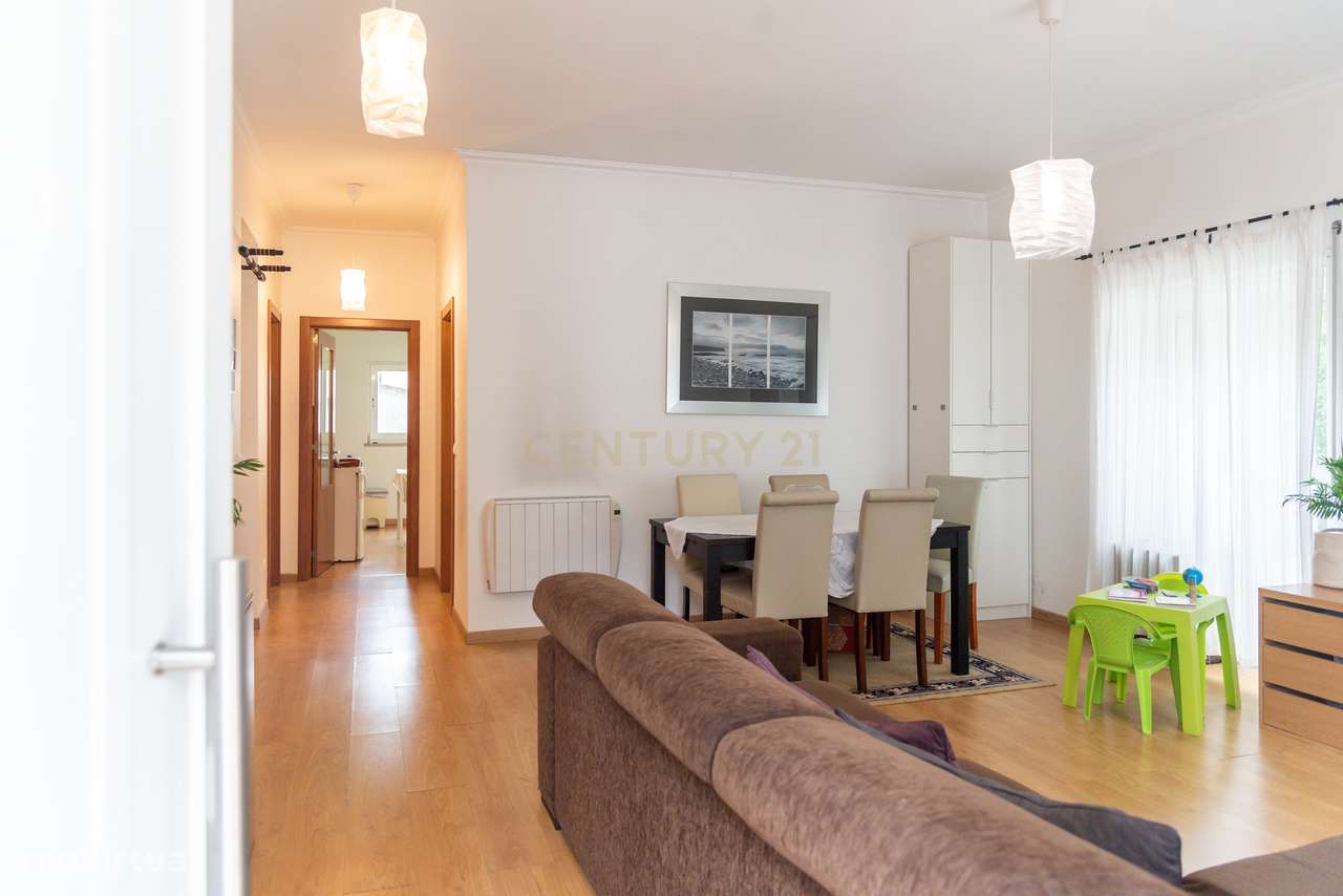 Moradia T2  Remodelada - Agualva Cacém - 167M2 - Grande imagem: 4/20