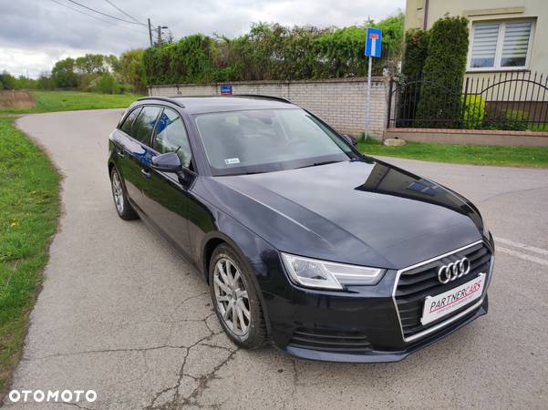 Audi A4 Avant 2.0 TDI DPF clean diesel multitronic Ambition - 2