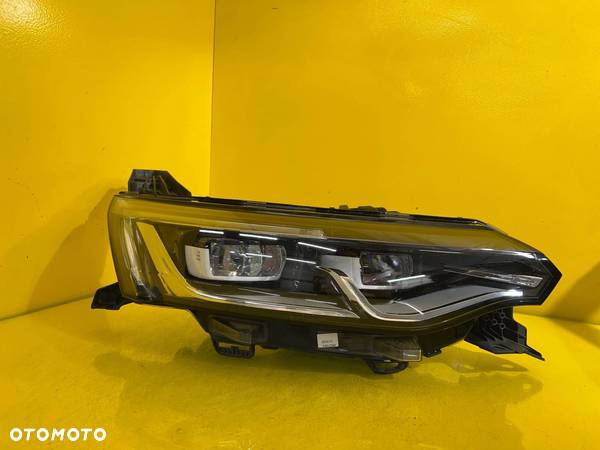 RENAULT TALISMAN LAMPA PRAWA 15-20 FULL LED 260100184R - 1