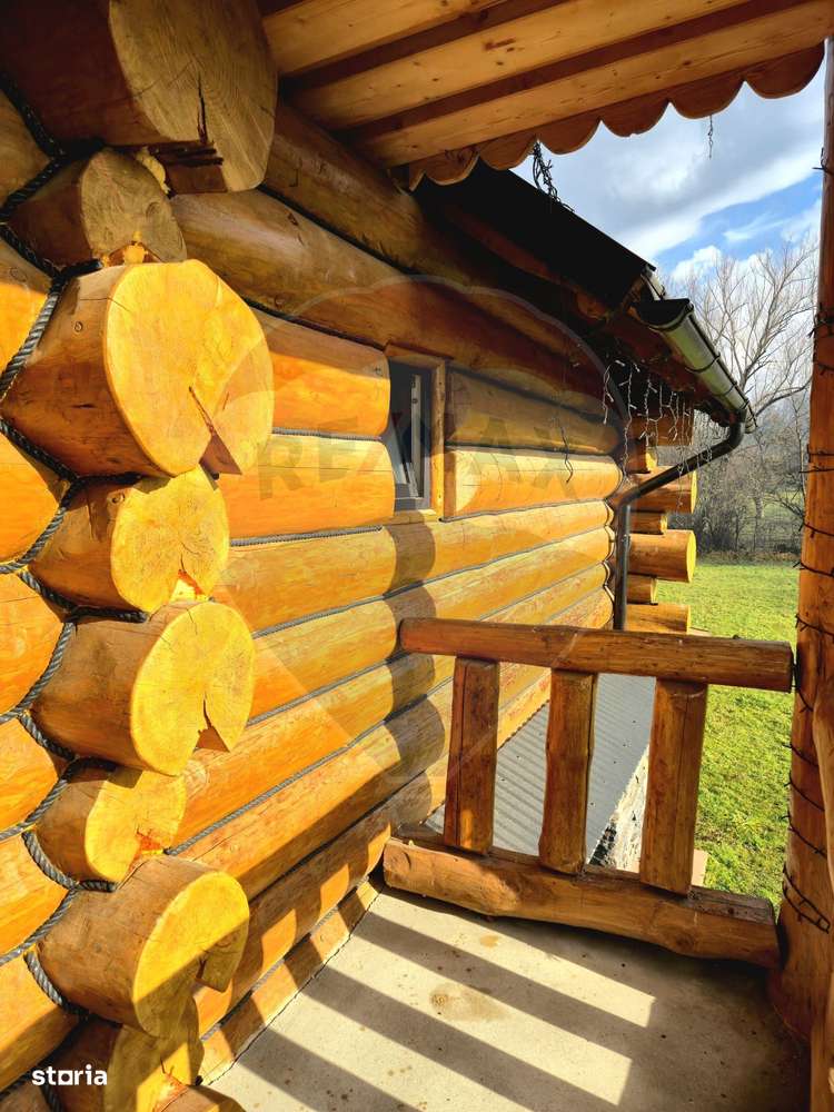 Casă / Vilă cu 6 camere de vânzare-2