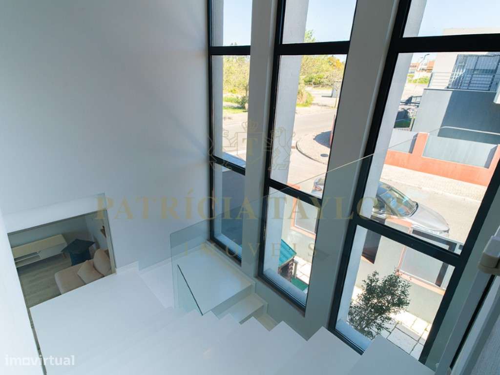 Moradia T3 a venda em Tires-28